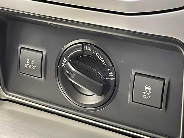 トヨタ ランドクルーザー プラド TX 千葉県 2020(令2)年 5.2万km ブラック 衝突軽減ブレーキ/オートマチックハイビーム/レーンキープアシスト/社外ナビ/（フルセグ/Bluetooth/FM/AM）/モデリスタエアロ/バックカメラ/電動格納ミラー/シートカバー/ＷＡＬＤアルミホイール/純正EGスターター