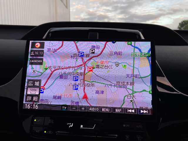 トヨタ プリウス A ツーリングセレクション 千葉県 2021(令3)年 3.1万km アティチュードブラックマイカ 10インチフローティングナビ/(フルセグTV/BT/CD/DVD/FM/AM)/ドライブレコーダー前後/ヘッドアップディスプレイ/ブラインドスポットモニター/パーキングアシスト/衝突被害軽減システム/車線逸脱警報/バックカメラ/追従式クルーズコントロール/レザーシート/横滑り防止装置/ETC/アイドリングストップ/LEDヘッドライト/フォグランプ/オートライト/ウィンカーミラー/電動格納ミラー/純正17インチAW/シートヒーター/エアシート/シートリフター/プッシュスタート/スマートキー/フロアマット/スペアキー/取扱説明書/保証書