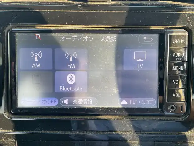 トヨタ プリウス 富山県 2017(平29)年 8.8万km スティールブロンドM 純正ナビ／/フルセグＴＶ／/Ｂｌｕｅｔｏｏｔｈ／/ＤＶＤ再生／/Ｂカメラ／/ビルトインＥＴＣ／/レーダークルーズコントロール／/レーンキープアシスト／/ドライブレコーダー／/ヘッドアップディスプレイ／/オートマチックハイビーム//LEDオートライト//LEDフォグライト