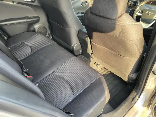 トヨタ プリウス 富山県 2017(平29)年 8.8万km スティールブロンドM 純正ナビ／/フルセグＴＶ／/Ｂｌｕｅｔｏｏｔｈ／/ＤＶＤ再生／/Ｂカメラ／/ビルトインＥＴＣ／/レーダークルーズコントロール／/レーンキープアシスト／/ドライブレコーダー／/ヘッドアップディスプレイ／/オートマチックハイビーム//LEDオートライト//LEDフォグライト