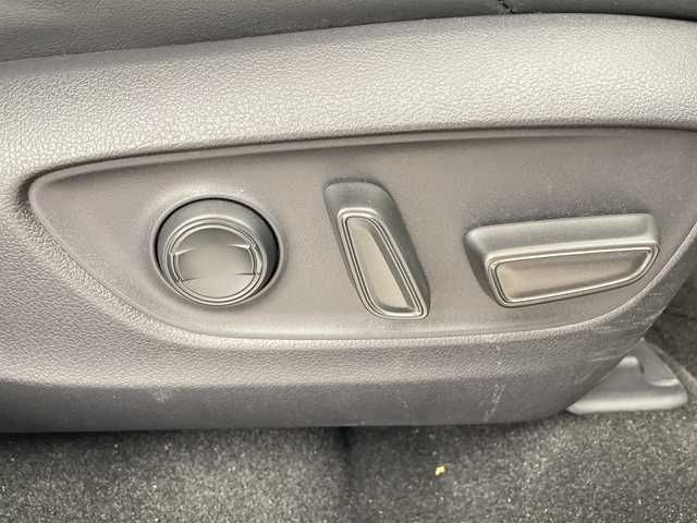 トヨタ ＲＡＶ４ アドベンチャー 群馬県 2020(令2)年 7.9万km アティチュードブラックマイカ ＪＡＯＳエアロ　純正９型ナビ　全周囲カメラ　ブラインドスポットモニター　アダプティブクルーズコントロール　電動リアゲート　ステアリングヒーター　シートヒーター　エアシート　ＥＴＣ　スマートキー　禁煙車