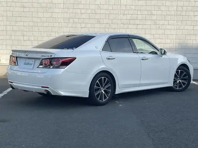 トヨタ クラウン アスリート S-T 愛知県 2016(平28)年 9.4万km ホワイトパールクリスタルシャイン 純正ナビ　/全方位カメラ/CD・DVD・Blu-ray再生機能　/Ｂｌｕｅｔｏｏｔｈ　/フルセグＴＶ　/前後ドラレコ　/前席パワーシート　/ＥＴＣ　/純正フロアマット　/ＬＥＤヘッドライト　/スマートキー　/アイドリングストップ