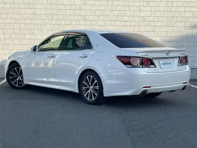 トヨタ クラウン アスリート S-T 愛知県 2016(平28)年 9.4万km ホワイトパールクリスタルシャイン 純正ナビ　/全方位カメラ/CD・DVD・Blu-ray再生機能　/Ｂｌｕｅｔｏｏｔｈ　/フルセグＴＶ　/前後ドラレコ　/前席パワーシート　/ＥＴＣ　/純正フロアマット　/ＬＥＤヘッドライト　/スマートキー　/アイドリングストップ