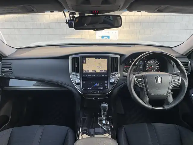 トヨタ クラウン アスリート S-T 愛知県 2016(平28)年 9.4万km ホワイトパールクリスタルシャイン 純正ナビ　/全方位カメラ/CD・DVD・Blu-ray再生機能　/Ｂｌｕｅｔｏｏｔｈ　/フルセグＴＶ　/前後ドラレコ　/前席パワーシート　/ＥＴＣ　/純正フロアマット　/ＬＥＤヘッドライト　/スマートキー　/アイドリングストップ