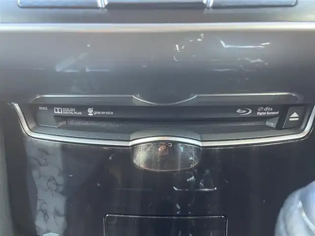 トヨタ クラウン アスリート S-T 愛知県 2016(平28)年 9.4万km ホワイトパールクリスタルシャイン 純正ナビ　/全方位カメラ/CD・DVD・Blu-ray再生機能　/Ｂｌｕｅｔｏｏｔｈ　/フルセグＴＶ　/前後ドラレコ　/前席パワーシート　/ＥＴＣ　/純正フロアマット　/ＬＥＤヘッドライト　/スマートキー　/アイドリングストップ