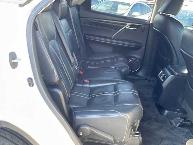 レクサス ＲＸ 450hL 徳島県 2018(平30)年 9.8万km ソニッククォーツ 純正ナビ/（Bluetooth/フルセグ/CD/DVD/AM/FM/SD/USB/AUX）/アラウンドビューモニター/黒革シート/レーダークルーズコントロール/1.2列目シートヒーター/シートベンチレーション（D+N席）/パワーシート（D+N席）/D席メモリー機能付き/ステアリングヒーター/パワーバックドア/ブラインドスポットモニター〔BSM〕/レーンキープアシスト〔LKA〕/クリアランスソナー/後席サンシェード/ヘッドアップディスプレイ〔HUD〕/三眼LEDヘッドライト/オートハイビーム/フォグライト/ドライブレコーダー/純正AW/純正フロアマット/ETC2.0/カードキー