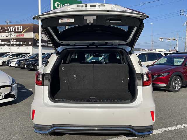 レクサス ＲＸ 450hL 徳島県 2018(平30)年 9.8万km ソニッククォーツ 純正ナビ/（Bluetooth/フルセグ/CD/DVD/AM/FM/SD/USB/AUX）/アラウンドビューモニター/黒革シート/レーダークルーズコントロール/1.2列目シートヒーター/シートベンチレーション（D+N席）/パワーシート（D+N席）/D席メモリー機能付き/ステアリングヒーター/パワーバックドア/ブラインドスポットモニター〔BSM〕/レーンキープアシスト〔LKA〕/クリアランスソナー/後席サンシェード/ヘッドアップディスプレイ〔HUD〕/三眼LEDヘッドライト/オートハイビーム/フォグライト/ドライブレコーダー/純正AW/純正フロアマット/ETC2.0/カードキー