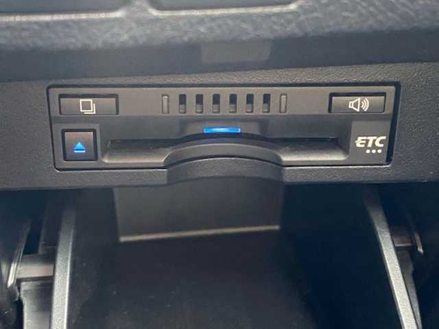 トヨタ ヴェルファイア Z ゴールデンアイズ 兵庫県 2020(令2)年 6.4万km ブラック 純正ナビ（Bluetooth/DVD）/・フルセグTV/バックカメラ/クリアランスソナー　/パーキングサポートブレーキ/衝突軽減システム/レーンアシスト/オートライト/ステアリングスイッチ/3列シート/ウォークスルー/オットマン/フリップダウンモニター/ECOモード/SOS機能/ビルトインETC