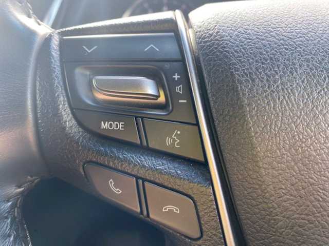 トヨタ ヴェルファイア Z ゴールデンアイズ 兵庫県 2020(令2)年 6.4万km ブラック 純正ナビ（Bluetooth/DVD）/・フルセグTV/バックカメラ/クリアランスソナー　/パーキングサポートブレーキ/衝突軽減システム/レーンアシスト/オートライト/ステアリングスイッチ/3列シート/ウォークスルー/オットマン/フリップダウンモニター/ECOモード/SOS機能/ビルトインETC