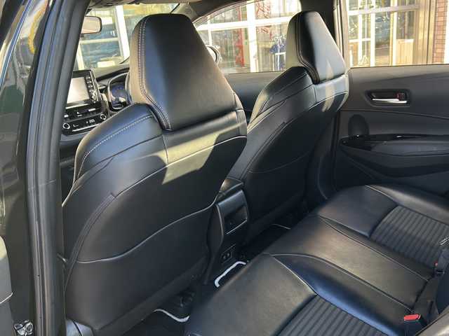 トヨタ カローラツーリング ダブルバイビー 静岡県 2020(令2)年 3.2万km ブラックマイカ ディスプレイオーディオ/バックカメラ/合皮レザーシート/シートヒーターD＋N席/ハンドルヒーター/ドライブレコーダー/追従ありクルーズコントロール/RSA/W＋サイドエアバッグ/カーテンエアバッグ/コーナーセンサー/ETC/LEDヘッドライト/フォグランプ/スマートキー/スペアキー×１/パーキングサポートブレーキ