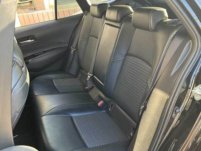 トヨタ カローラツーリング ダブルバイビー 静岡県 2020(令2)年 3.2万km ブラックマイカ ディスプレイオーディオ/バックカメラ/合皮レザーシート/シートヒーターD＋N席/ハンドルヒーター/ドライブレコーダー/追従ありクルーズコントロール/RSA/W＋サイドエアバッグ/カーテンエアバッグ/コーナーセンサー/ETC/LEDヘッドライト/フォグランプ/スマートキー/スペアキー×１/パーキングサポートブレーキ