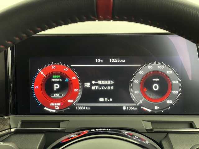 日産 オーラ ニスモ 栃木県 2023(令5)年 1.4万km ガーネットレッド/スーパーブラック 2トーン 純正ナビ　/（BT/フルセグ/Android Auto/AM/FM）/衝突軽減システム　/標識認識機能　/後退時車両検知警報　/横滑り防止　/レーダークルーズコントロール　/インテリジェントルームミラー　/ワイヤレス充電　/ＥＴＣ　/ドライブレコーダー/電動格納ミラー/純正アルミホイール/純正フロアマット/ステアリングスイッチ/プッシュスタート/スペアキー　/スマートキー