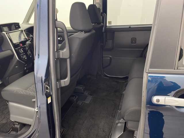 トヨタ タンク カスタムG－T 兵庫県 2017(平29)年 6.9万km レーザーブルークリスタルシャイン ・純正9インチナビ（NSZT-Y66T）/CD/DVD/SD/TV/Bluetooth/・バックカメラ/・ETC/・純正ドライブレコーダー/・クルーズコントロール/・スマートアシストII/衝突回避支援ブレーキ機能/衝突警報機能/車線逸脱警報機能/誤発進抑制制御機能/後方誤発進抑制制御機能/先行車発進お知らせ機能/・ＬＥＤヘッドライト/・オートライト/・フォグランプ/・両側パワースライドドア/・アイドリングストップ/・純正15インチアルミホイール/・純正フロアマット/・スマートキー/・プッシュスタート