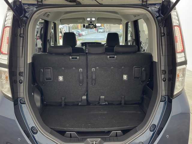 トヨタ タンク カスタムG－T 兵庫県 2017(平29)年 6.9万km レーザーブルークリスタルシャイン ・純正9インチナビ（NSZT-Y66T）/CD/DVD/SD/TV/Bluetooth/・バックカメラ/・ETC/・純正ドライブレコーダー/・クルーズコントロール/・スマートアシストII/衝突回避支援ブレーキ機能/衝突警報機能/車線逸脱警報機能/誤発進抑制制御機能/後方誤発進抑制制御機能/先行車発進お知らせ機能/・ＬＥＤヘッドライト/・オートライト/・フォグランプ/・両側パワースライドドア/・アイドリングストップ/・純正15インチアルミホイール/・純正フロアマット/・スマートキー/・プッシュスタート