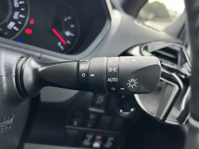 トヨタ ノア Si ダブルバイビー 愛知県 2018(平30)年 6.8万km ホワイトパールクリスタルシャイン スマートキー/プッシュスタート/アルパインナビ/フルセグTV/BT/バックカメラ/ETC/純正16インチAW/両側パワースライドドア/トヨタセーフティセンス/クルーズコントロール/ドライブレコーダー（SD無し）/ハーフレザーシート/純正フロアマット/純正ドアバイザー/取説、保証書