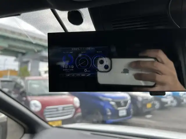 トヨタ ノア Si ダブルバイビー 愛知県 2018(平30)年 6.8万km ホワイトパールクリスタルシャイン スマートキー/プッシュスタート/アルパインナビ/フルセグTV/BT/バックカメラ/ETC/純正16インチAW/両側パワースライドドア/トヨタセーフティセンス/クルーズコントロール/ドライブレコーダー（SD無し）/ハーフレザーシート/純正フロアマット/純正ドアバイザー/取説、保証書