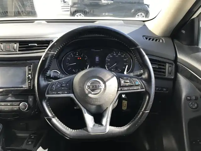 日産 エクストレイル 20Xi 富山県 2020(令2)年 8.2万km ブリリアントホワイトパール 4WD/純正ナビ/フルセグTV/Bluetooth/全周囲カメラ/ドライブレコーダー/デジタルインナーミラー/プロパイロット/エマージェンシーブレーキ/コーナーセンサー/レーンキープアシスト/レーダークルーズコントロール/パワーシート/電動リアゲート/シートヒーター/ETC