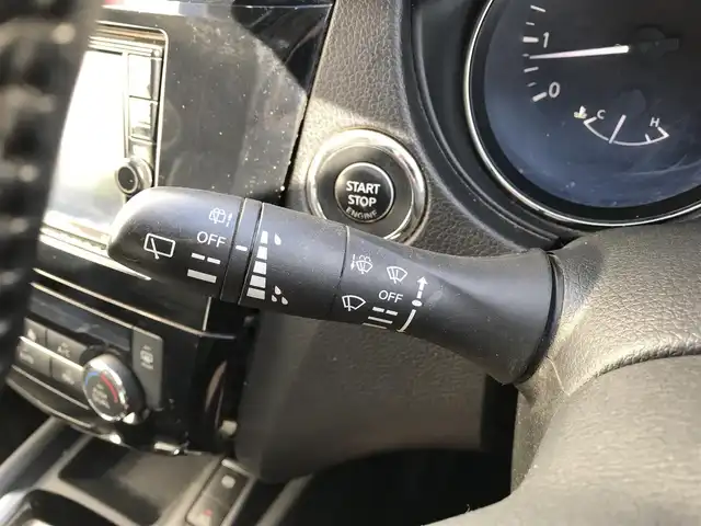 日産 エクストレイル 20Xi 富山県 2020(令2)年 8.2万km ブリリアントホワイトパール 4WD/純正ナビ/フルセグTV/Bluetooth/全周囲カメラ/ドライブレコーダー/デジタルインナーミラー/プロパイロット/エマージェンシーブレーキ/コーナーセンサー/レーンキープアシスト/レーダークルーズコントロール/パワーシート/電動リアゲート/シートヒーター/ETC