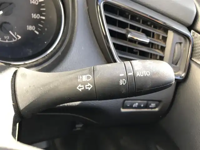 日産 エクストレイル 20Xi 富山県 2020(令2)年 8.2万km ブリリアントホワイトパール 4WD/純正ナビ/フルセグTV/Bluetooth/全周囲カメラ/ドライブレコーダー/デジタルインナーミラー/プロパイロット/エマージェンシーブレーキ/コーナーセンサー/レーンキープアシスト/レーダークルーズコントロール/パワーシート/電動リアゲート/シートヒーター/ETC