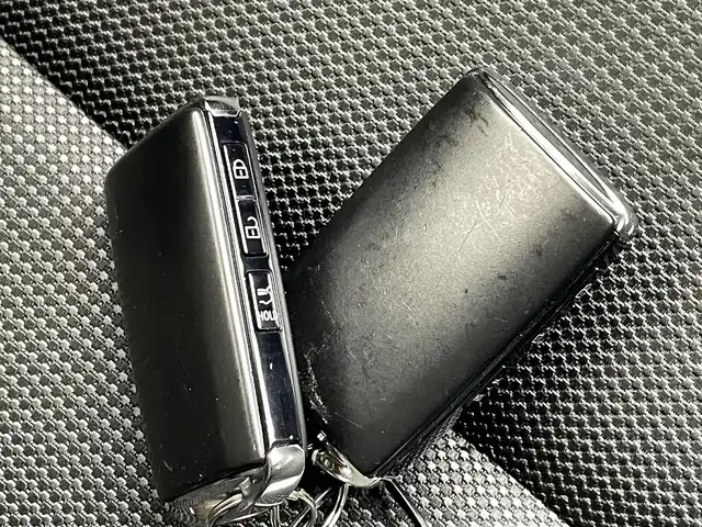 マツダ ＣＸ－３０ 20S ブラックトーンED 熊本県 2022(令4)年 4.4万km ポリメタルグレーM 禁煙車　/純正8.8インチナビ（ＣＤ・ＤＶＤ・フルセグ・ＢＴ・ＳＤ・ＡｐｐｌＣａｒＰｌａｙ・USB）/全周囲カメラ　/純正前後ドライブレコーダー　/ＥＴＣ　/レーダークルーズコントロール　/レーンキープアシスト/横滑り防止/アイドリングストップ/前後クリアランスソナー/ブラインドスポットモニター/パワーバックドア/ヘッドアップディスプレイ/純正フロアマット/純正１８インチAW/オートライト/オートマチックハイビーム/LEDヘッドライト/スマートキー