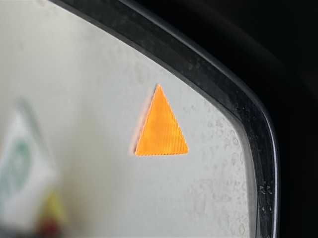 マツダ マツダ３セダン 宮城県 2019(令1)年 6.4万km ジェットブラックマイカ 禁煙車/i-ACTIVSENSE/・スマートブレーキサポート/・ブラインドスポットモニター/・アダプティブLEDヘッドライト/・クルージング＆トラフィックサポート/・マツダレーダークルーズコントロール/・レーンキープアシストシステム/・アイストップ/・トラクションコントロールシステム/ヘッドアップディスプレイ/マツダコネクトナビ/（BT.AM.FM.CD.DVD.USB.HDMI）/全周囲カメラ/フルセグテレビ/電動パーキングブレーキ/AUTOHOLD/ETC/前席シートヒーター/運転席パワーシート/シートメモリー/ステアリングヒーター/パドルシフト/革巻きステアリング/ステアリングスイッチ/プッシュスタート/スマートキー/純正18インチアルミホイール/LEDヘッドライト