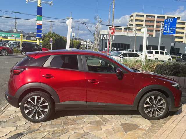 マツダ ＣＸ－３ 15S ツーリング 静岡県 2023(令5)年 2.1万km ソウルレッドクリスタルM 純正ナビ（FM AM aha Stitcher Bluetooth USB CD AUX DVD フルセグTV）/全方位カメラ/バックカメラ/ドライブレコーダー/MTモード付きAT/BSM/電動パーキング/オートホールド/ステアリングリモコン/前後コーナーセンサー/純正アルミホイール/W＋サイドエアバッグ/カーテンエアバッグ/LEDヘッドライト/スマートキー/スペアキー×１/プッシュスタート