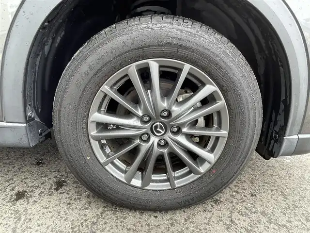 マツダ ＣＸ－５ XD Lパッケージ 道央・札幌 2021(令3)年 7.6万km マシーングレープレミアムM ・４WD/・衝突軽減ブレーキ/・全方位カメラ/・マツダコネクトナビ/　USB＆BT＆TV/・バックカメラ/・フロントカメラ/・サイドカメラ/・ブラインドスポットモニター/・ヘッドアップディスプレイ/・レザーシート/・パワーシート/・コーナーセンサー/・ステアリングヒーター/・シートヒーター/・フォグランプ/・レーダークルーズコントロール/・ヒルスタートアシスト/・レーンキープアシスト/・ETC2.0/・ヘッドライトウォッシャー/・パドルシフト/・電動リアゲート/・i stop/・ドライビングポジションメモリー/・オートリトラミラー/・LEDヘッドライト/・純正フロアマット