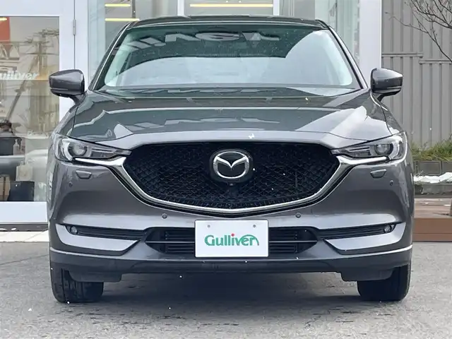 マツダ ＣＸ－５ XD Lパッケージ 道央・札幌 2021(令3)年 7.6万km マシーングレープレミアムM ・４WD/・衝突軽減ブレーキ/・全方位カメラ/・マツダコネクトナビ/　USB＆BT＆TV/・バックカメラ/・フロントカメラ/・サイドカメラ/・ブラインドスポットモニター/・ヘッドアップディスプレイ/・レザーシート/・パワーシート/・コーナーセンサー/・ステアリングヒーター/・シートヒーター/・フォグランプ/・レーダークルーズコントロール/・ヒルスタートアシスト/・レーンキープアシスト/・ETC2.0/・ヘッドライトウォッシャー/・パドルシフト/・電動リアゲート/・i stop/・ドライビングポジションメモリー/・オートリトラミラー/・LEDヘッドライト/・純正フロアマット