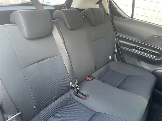 トヨタ アクア S 愛知県 2015(平27)年 7.3万km ブラックマイカ モデリスタエアロ　/社外ナビ　/フルセグＴＶ　/Ｂｌｕｅｔｏｏｔｈ　/ＥＴＣ　/純正フロアマット　/オートライト　/ＣＤ　/ＤＶＤ　/ＵＳＢ　/スマートキー　/社外アルミホイール