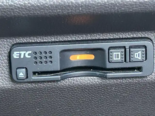 ホンダ フリード ハイブリット G ホンダセンシング 熊本県 2017(平29)年 6.1万km コバルトブルーパール 【DNクレーム無効】/純正SDナビ/フルセグTV/BT/AM/FM/DVD/バックカメラ/ホンダセンシング/・CMBS/・ACC/・先行発進/・路外逸脱抑制システム/レーンキープアシスト/標識認識システム/オートライト/クリアランスソナー/車両接近警告/ステアリングスイッチ/電動格納ミラー/・ウィンカーミラー/ドアバイザー/両側パワースライドドア/ドライブレコーダー/ビルトインETC/プッシュスタート/スマートキー