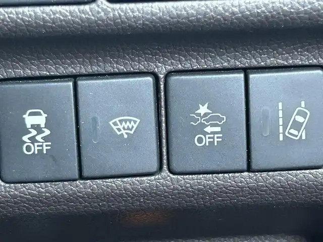 ホンダ フリード ハイブリット G ホンダセンシング 熊本県 2017(平29)年 6.1万km コバルトブルーパール 【DNクレーム無効】/純正SDナビ/フルセグTV/BT/AM/FM/DVD/バックカメラ/ホンダセンシング/・CMBS/・ACC/・先行発進/・路外逸脱抑制システム/レーンキープアシスト/標識認識システム/オートライト/クリアランスソナー/車両接近警告/ステアリングスイッチ/電動格納ミラー/・ウィンカーミラー/ドアバイザー/両側パワースライドドア/ドライブレコーダー/ビルトインETC/プッシュスタート/スマートキー