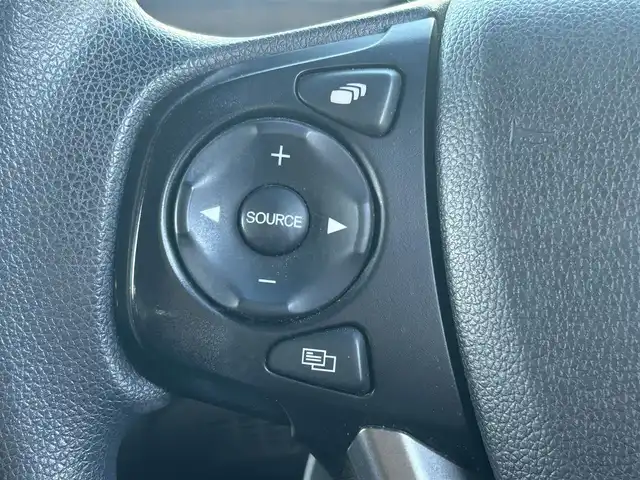 ホンダ フリード ハイブリット G ホンダセンシング 熊本県 2017(平29)年 6.1万km コバルトブルーパール 【DNクレーム無効】/純正SDナビ/フルセグTV/BT/AM/FM/DVD/バックカメラ/ホンダセンシング/・CMBS/・ACC/・先行発進/・路外逸脱抑制システム/レーンキープアシスト/標識認識システム/オートライト/クリアランスソナー/車両接近警告/ステアリングスイッチ/電動格納ミラー/・ウィンカーミラー/ドアバイザー/両側パワースライドドア/ドライブレコーダー/ビルトインETC/プッシュスタート/スマートキー