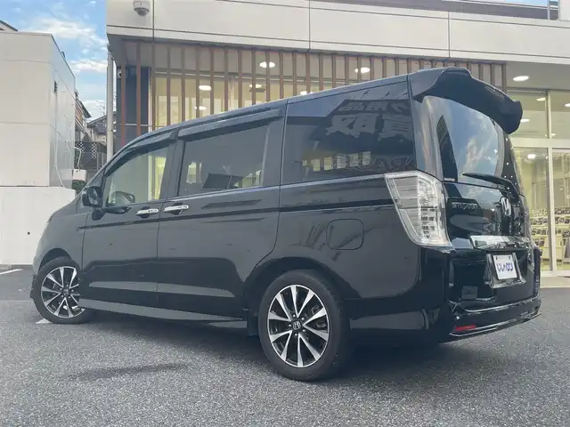 ホンダ ステップワゴン スパーダ Z クールスピリット 千葉県 2013(平25)年 9.5万km プレミアムスパークルブラックパール (株)IDOMが運営する【じしゃロン八千代店】の自社ローン対象車両になります。こちらは現金またはオートローンご利用時の価格です。自社ローンご希望の方は別途その旨お申付け下さい。/純正ナビ（VXM-135VFNi）/ビルトインETC/バックカメラ/クルーズコントロール/ステアリングリモコン/パドルシフト/両側パワースライドドア/純正アルミホイール/ドアバイザー/ウインカーミラー/フォグランプ/オートライト