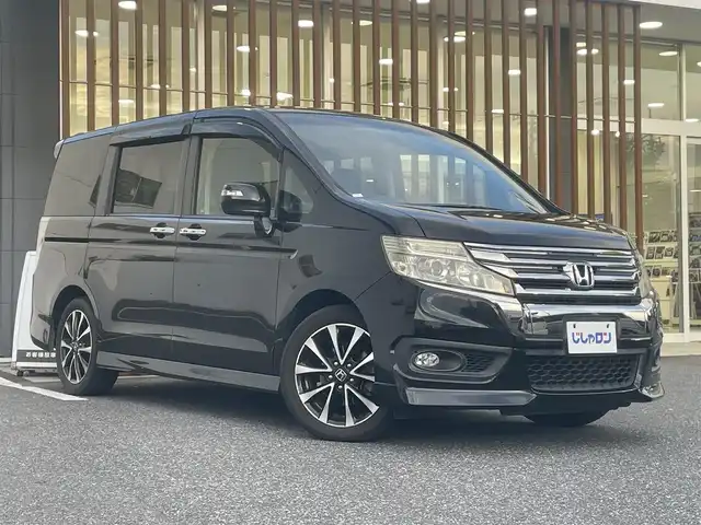 ホンダ ステップワゴン スパーダ Z クールスピリット 千葉県 2013(平25)年 9.5万km プレミアムスパークルブラックパール (株)IDOMが運営する【じしゃロン八千代店】の自社ローン対象車両になります。こちらは現金またはオートローンご利用時の価格です。自社ローンご希望の方は別途その旨お申付け下さい。/純正ナビ（VXM-135VFNi）/ビルトインETC/バックカメラ/クルーズコントロール/ステアリングリモコン/パドルシフト/両側パワースライドドア/純正アルミホイール/ドアバイザー/ウインカーミラー/フォグランプ/オートライト