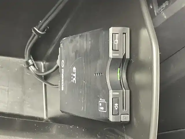 マツダ ＣＸ－５ 20S シルクベージュセレ 千葉県 2020(令2)年 4.9万km ジェットブラックマイカ 禁煙車/i-ACTIVSENSE/・アドバンスト・スマート・シティ・ブレーキ・サポート/・AT誤発進抑制制御/・スマート・シティ・ブレーキ・サポート/・レーンキープ・アシスト・システム/・アダプティブ・LED・ヘッドライト/・ブラインド・スポット・モニタリング/・リア・クロス・トラフィック・アラート/・ドライバー・アテンション・アラート/・マツダ・レーダー・クルーズ・コントロール/・クルージング＆トラフィック・サポート/・360°ビュー・モニター＋フロントパーキングセンサー/・交通標識認識システム/パワーバックドア/マツダコネクトナビ/CD/DVD/Bluetooth/フルセグ/アラウンドビューモニター/レーダークルーズコントロール/LEDオートライト/ハーフレザーシート/シートヒーター/純正19インチアルミホイール/パドルシフト/USBポート/プッシュスタート