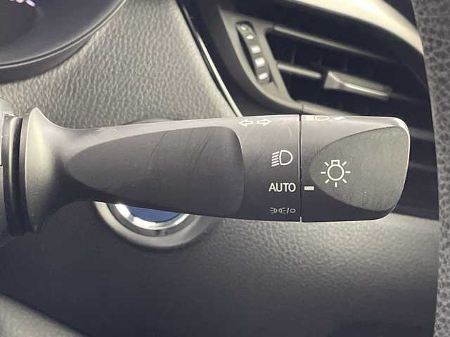 トヨタ Ｃ－ＨＲ S 岐阜県 2021(令3)年 2.9万km オキサイドブロンズM 純正ディスプレイオーディオ/ナビ/AM FM/USB/Miracast/Bluetooth /パノラミックビューモニター/ステアリングリモコン/LEDヘッドライト/オートライト/オートハイビーム/ヘッドライトレベライザー/純正前方ドライブレコーダー/純正ビルトインETC/トヨタセーフティセンス/レーダークルーズコントロール/車線はみ出し警報/車線維持支援機能/ふらつき検知機能/横滑り防止装置/コーナーセンサー/衝突被害軽減機能/先行車発信告知機能/速度標識認識機能