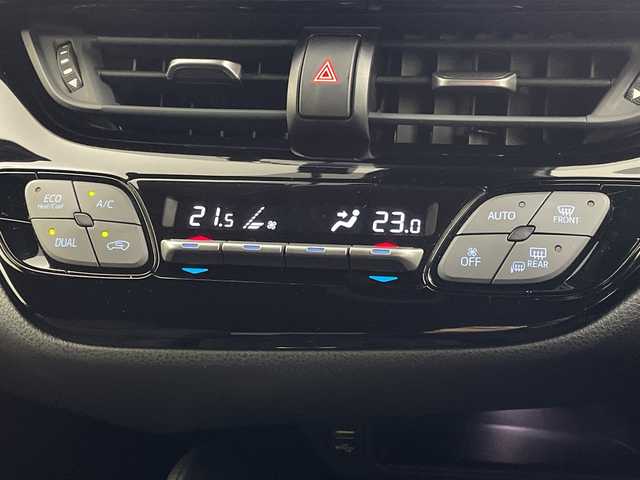 トヨタ Ｃ－ＨＲ S 岐阜県 2021(令3)年 2.9万km オキサイドブロンズM 純正ディスプレイオーディオ/ナビ/AM FM/USB/Miracast/Bluetooth /パノラミックビューモニター/ステアリングリモコン/LEDヘッドライト/オートライト/オートハイビーム/ヘッドライトレベライザー/純正前方ドライブレコーダー/純正ビルトインETC/トヨタセーフティセンス/レーダークルーズコントロール/車線はみ出し警報/車線維持支援機能/ふらつき検知機能/横滑り防止装置/コーナーセンサー/衝突被害軽減機能/先行車発信告知機能/速度標識認識機能