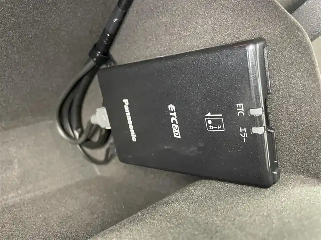 マツダ ＣＸ－５ XD Lパッケージ 富山県 2022(令4)年 2.2万km ポリメタルグレーM 4WD/純正ナビ（AM/FM/SD/USB/BT）/フルセグTV/アラウンドビューモニター/ヘッドアップディスプレイ/衝突被害軽減ブレーキ/アダプティブクルーズコントロール/レーンキープアシスト/ブラインドスポットモニター/コーナーセンサー前後/オートLEDヘッドライト/電動リアゲート/白革シート/前席シートヒーター/前席パワーシート/スマートキー/プッシュスタート/パドルシフト/純正フロアマット/アイドリングストップ/保証書