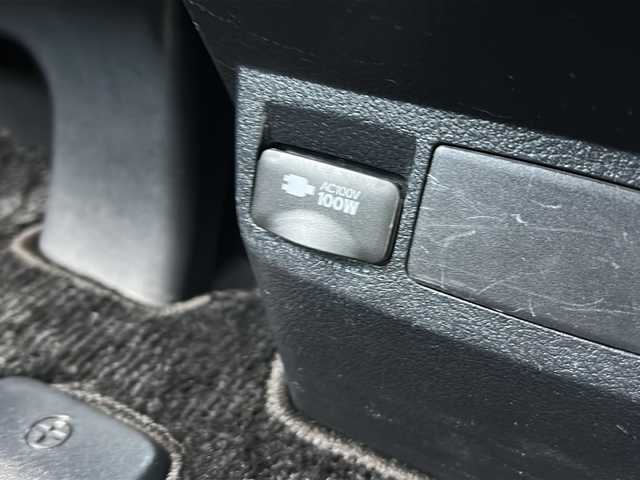 トヨタ ヴェルファイア Z 広島県 2018(平30)年 8.2万km ホワイトパールクリスタルシャイン 禁煙/純正9インチナビ/CD/DVD/DTV/Bluetooth/バックカメラ/純正フリップダウンモニター/F/S/Rエアロ/レーダークルーズコントロール/両側パワースライドドア/LDA/LEDオートライト/オートマチックハイビーム/クリアランスソナー/ビルトインETC/ドライブレコーダー/スマートキー/プッシュスタート/フロアマット/純正ドアバイザー/純正アルミホイール