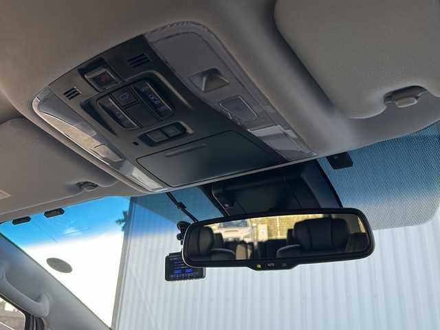 トヨタ アルファード S Cパッケージ 愛媛県 2019(令1)年 4.5万km ホワイトパールクリスタルシャイン 純正ナビ/Bluetooth/CD/DVD/USB/SD/フルセグ/ワンオーナー/ドライブレコーダー/純正フリップダウンモニター/両側パワースライドドア/パワーバックドア/ビルトインETC/純正フロアマット/純正18インチAW/LEDヘッドライト/オートライト/スペアキー/スマートキー/保証書/取扱説明書