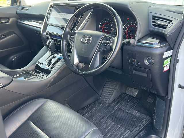 トヨタ アルファード S Cパッケージ 愛媛県 2019(令1)年 4.5万km ホワイトパールクリスタルシャイン 純正ナビ/Bluetooth/CD/DVD/USB/SD/フルセグ/ワンオーナー/ドライブレコーダー/純正フリップダウンモニター/両側パワースライドドア/パワーバックドア/ビルトインETC/純正フロアマット/純正18インチAW/LEDヘッドライト/オートライト/スペアキー/スマートキー/保証書/取扱説明書