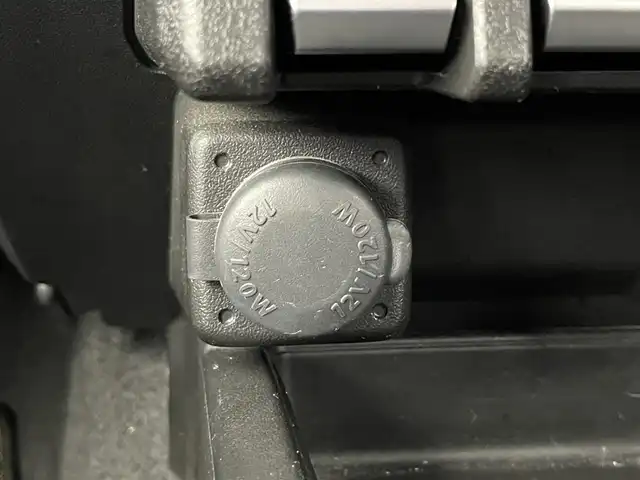 スズキ ジムニー シエラ JC 富山県 2020(令2)年 3.3万km ブルーイッシュブラックパール3 社外ナビ（AM/FM/DVD/BT/フルセグ）/バックカメラ/D/N席シートヒーター/衝突被害軽減システム/クルーズコントロール/レーンキープアシスト/純正アルミホイール/純正フロアマット/オートLEDライト/フォグライト/革巻きステアリング/ステアリングスイッチ/スマートキー