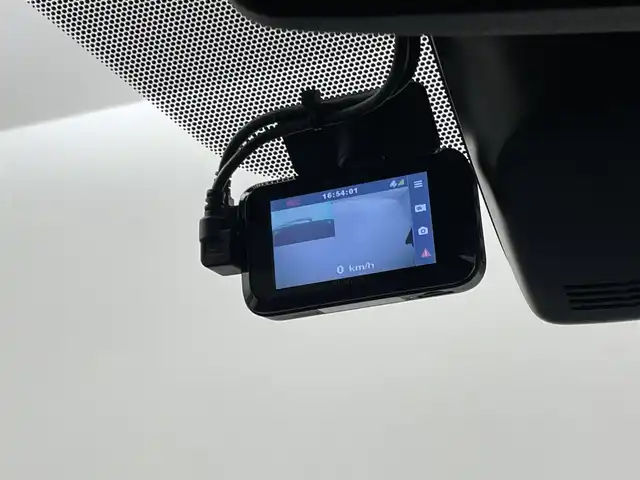 トヨタ シエンタ G クエロ 埼玉県 2019(令1)年 2万km ヴィンテージブラウンパールクリスタルシャイン 純正ナビ　パノラミックビューモニター　ＥＴＣ　前後ドライブレコーダー　セーフティセンス　ステアリングスイッチ　コーナーセンサー　プッシュスタート　スマートキー　オートハイビーム　ＬＥＤライト　地デジ