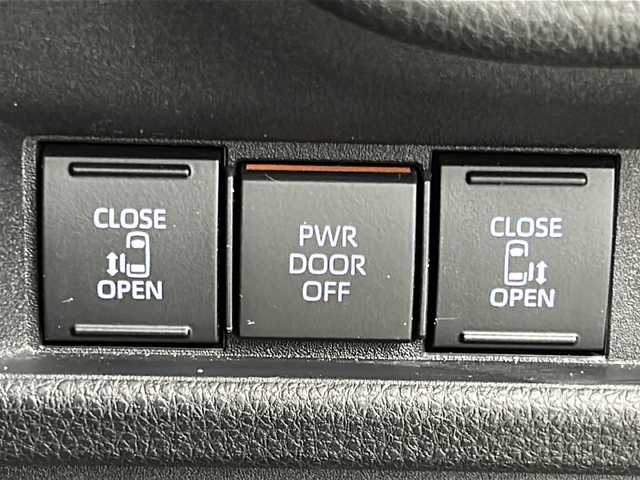 トヨタ シエンタ ハイブリッド Z 宮城県 2022(令4)年 2.4万km ホワイトパールクリスタルシャイン 禁煙車/4WD/両側パワースライドドア/Toyota Safety Sense	/・プリクラッシュセーフティ		/・レーントレーシングアシスト		/・レーダークルーズコントロール/・オートマチックハイビーム/・リヤクロストラフィックアラート/・パーキングサポートブレーキ/・クリアランスソナー/・ブラインドスポットモニター/純正ディスプレイオーディオ/・BT.USB.Miracast/バックカメラ/革巻きステアリング/ステアリングスイッチ/LEDヘッドライト/アイドリングストップ/横滑り防止機能/プッシュスタート/スマートキー/AC100V/ロールサンシェード/純正フロアマッド/純正15インチスチールホイール