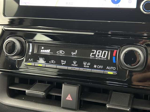 トヨタ シエンタ ハイブリッド Z 宮城県 2022(令4)年 2.4万km ホワイトパールクリスタルシャイン 禁煙車/4WD/両側パワースライドドア/Toyota Safety Sense	/・プリクラッシュセーフティ		/・レーントレーシングアシスト		/・レーダークルーズコントロール/・オートマチックハイビーム/・リヤクロストラフィックアラート/・パーキングサポートブレーキ/・クリアランスソナー/・ブラインドスポットモニター/純正ディスプレイオーディオ/・BT.USB.Miracast/バックカメラ/革巻きステアリング/ステアリングスイッチ/LEDヘッドライト/アイドリングストップ/横滑り防止機能/プッシュスタート/スマートキー/AC100V/ロールサンシェード/純正フロアマッド/純正15インチスチールホイール