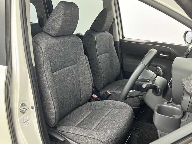 トヨタ シエンタ ハイブリッド Z 宮城県 2022(令4)年 2.4万km ホワイトパールクリスタルシャイン 禁煙車/4WD/両側パワースライドドア/Toyota Safety Sense	/・プリクラッシュセーフティ		/・レーントレーシングアシスト		/・レーダークルーズコントロール/・オートマチックハイビーム/・リヤクロストラフィックアラート/・パーキングサポートブレーキ/・クリアランスソナー/・ブラインドスポットモニター/純正ディスプレイオーディオ/・BT.USB.Miracast/バックカメラ/革巻きステアリング/ステアリングスイッチ/LEDヘッドライト/アイドリングストップ/横滑り防止機能/プッシュスタート/スマートキー/AC100V/ロールサンシェード/純正フロアマッド/純正15インチスチールホイール