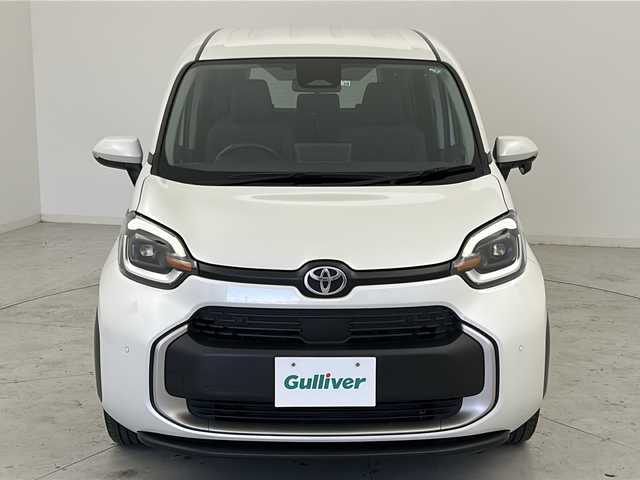 トヨタ シエンタ ハイブリッド Z 宮城県 2022(令4)年 2.4万km ホワイトパールクリスタルシャイン 禁煙車/4WD/両側パワースライドドア/Toyota Safety Sense	/・プリクラッシュセーフティ		/・レーントレーシングアシスト		/・レーダークルーズコントロール/・オートマチックハイビーム/・リヤクロストラフィックアラート/・パーキングサポートブレーキ/・クリアランスソナー/・ブラインドスポットモニター/純正ディスプレイオーディオ/・BT.USB.Miracast/バックカメラ/革巻きステアリング/ステアリングスイッチ/LEDヘッドライト/アイドリングストップ/横滑り防止機能/プッシュスタート/スマートキー/AC100V/ロールサンシェード/純正フロアマッド/純正15インチスチールホイール