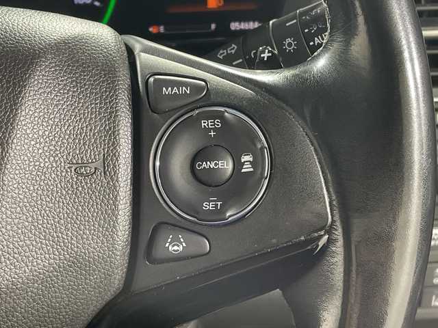 ホンダ ヴェゼル ハイブリッド Z ホンダセンシング 神奈川県 2017(平29)年 5.5万km クリスタルブラックパール 社外メモリナビ【NX617】/バックカメラ/Honda SENSING/レーダークルーズコントロール/シートヒーター/パワーシート/シートメモリー/ビルトインETC/純正フロアマット/ステアリングスイッチ/スマートキー/LDEヘッドライト/オートライト/ルーフレール/純正17インチアルミホイル/車線維持支援システム/衝突軽減ブレーキ/誤発進抑制機能/先行車発進お知らせ機能