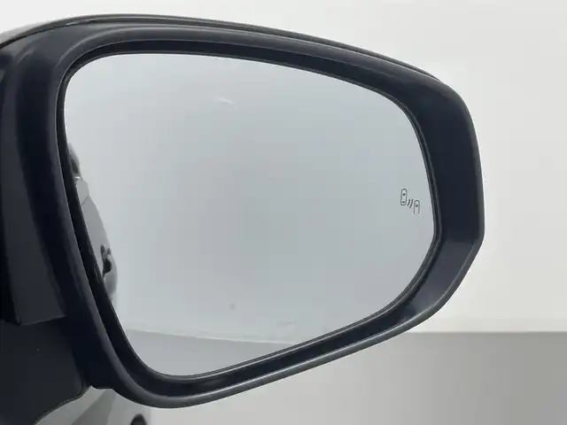 トヨタ ヴェルファイア ハイブリット Z プレミア 熊本県 2024(令6)年 1.9万km ブラック 禁煙車　/ワンオーナー　/純正１４インチディスプレイオーディオ　/HDMI/１２．１型フリップダウンモニター　/社外全方位ドライブレコーダー　/ビルトインETC2.0/両側パワースライドドア　/前席・2列目シートヒーター　/前席・2列目エアーシート　/前席パワーシート　/トヨタセーフティーセンス/・プリクラッシュセーフティ/・ロードサインアシスト/・フロントクロストラフィックアラート/・レーンディパーチャーアラート/・リヤクロストラフィックアラート/・レーダークルーズコントロール/横滑り防止/ブラインドスポットモニター/左右独立ガラスムーンルーフ/100V充電/置くだけ充電/ステアリングヒーター/パワーバックドア/ヘッドアップディスプレイ/デジタルインナーミラー/純正フロアマット/純正19インチAW/オートライト/オートマチックハイビーム/LEDヘッドライト/スマートキー/プッシュスタート/スペアキー1本/保証書/取扱説明書