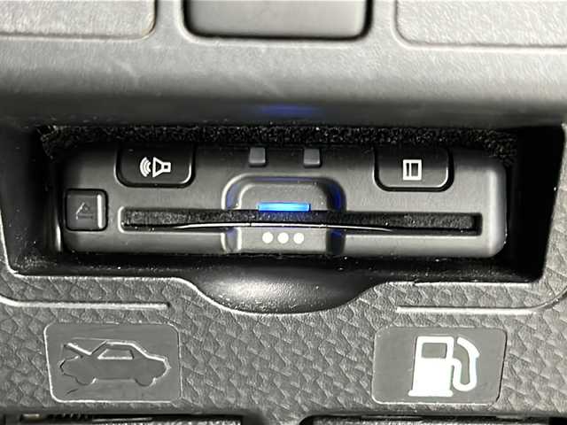 ダイハツ トール カスタムG ターボ SAⅢ 宮城県 2018(平30)年 4.6万km パールホワイトⅢ 禁煙車/全周囲カメラ/スマートアシストIII/・衝突回避支援ブレーキ/・レーンキープアシスト/・オートハイビーム/・コーナーセンサー/クルーズコントロール/両側パワースライドドア/純正7インチナビ/（BT.CD.DVD.USB）/フルセグテレビ/ETC/ステアリングスイッチ/プッシュスタート/スマートキー/スペアキー/純正フロアマット/純正15インチアルミホイール/LEDヘッドライト/横滑り防止機能/アイドリングストップ